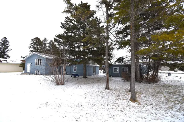 401 Moody AVE NE, Warroad, MN 56763