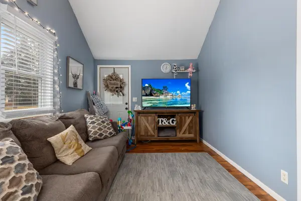 608 E ST NE, Brainerd, MN 56401