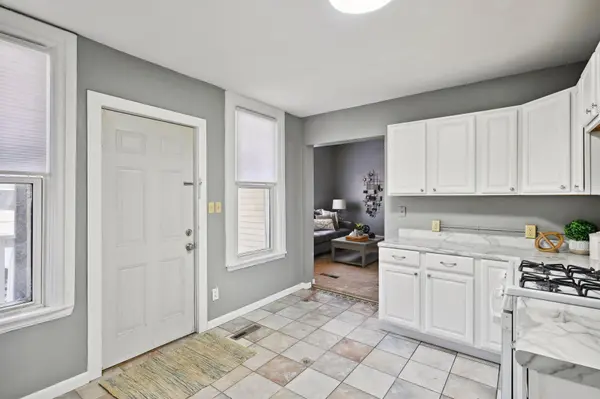 165 Sherburne AVE, Saint Paul, MN 55103