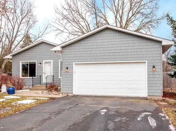 2136 Mohawk RD E, North Saint Paul, MN 55109