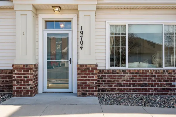19704 Canary PATH #102, Farmington, MN 55024