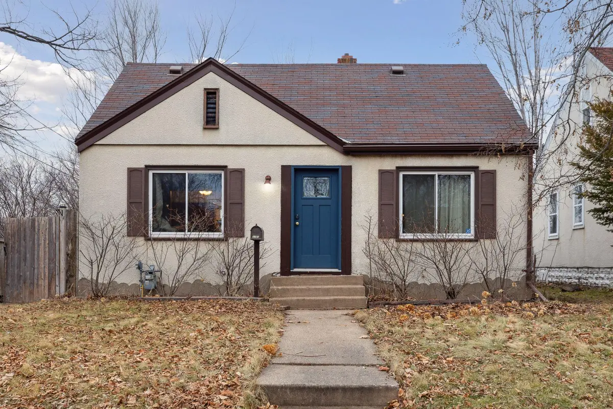 1721 Sherwood AVE, Saint Paul, MN 55106