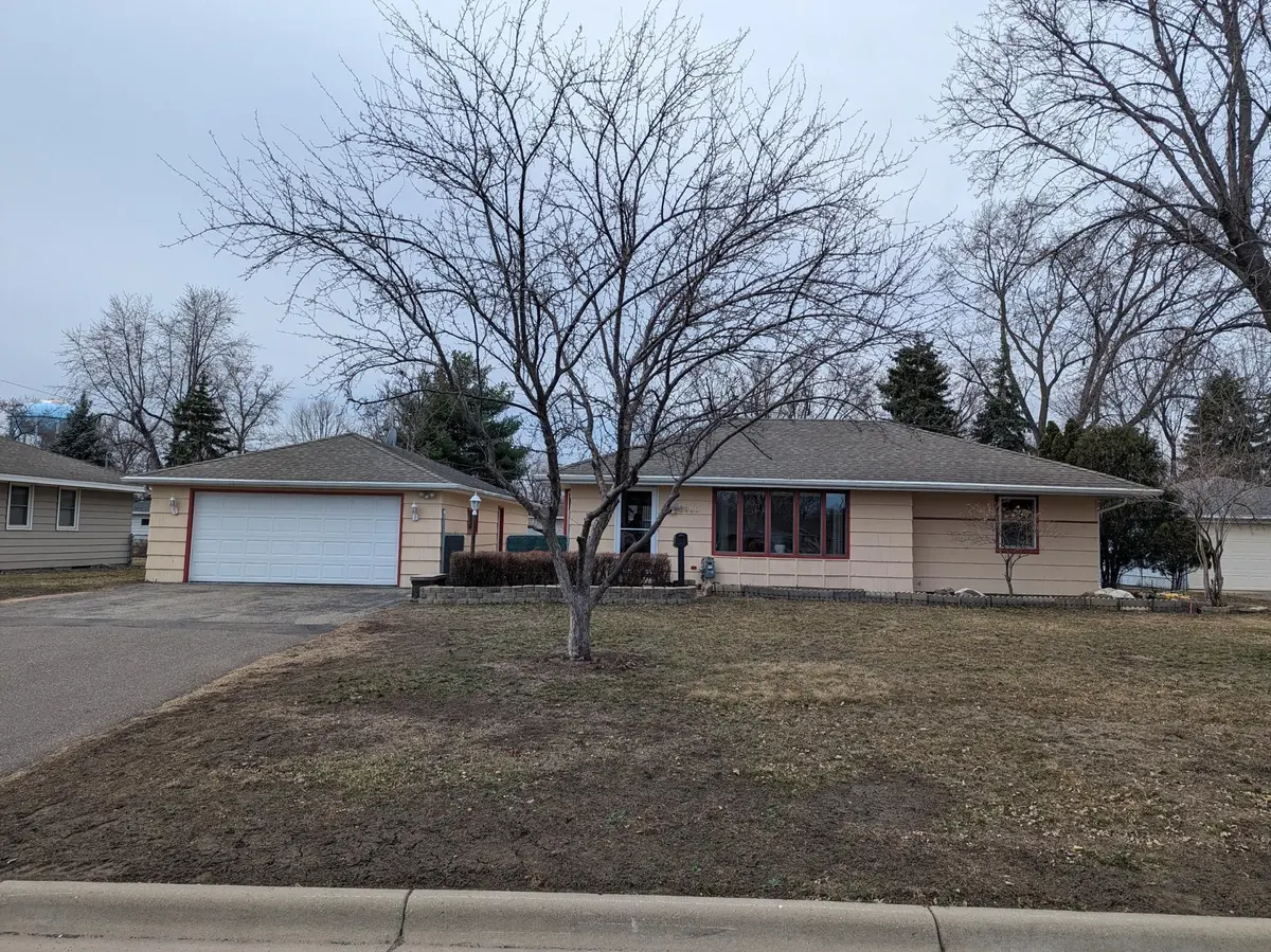 8900 Park AVE S, Bloomington, MN 55420