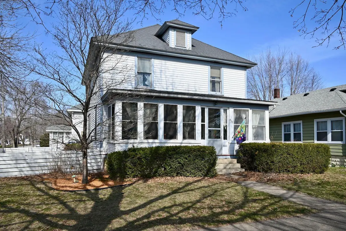 479 Olmstead ST, Winona, MN 55987