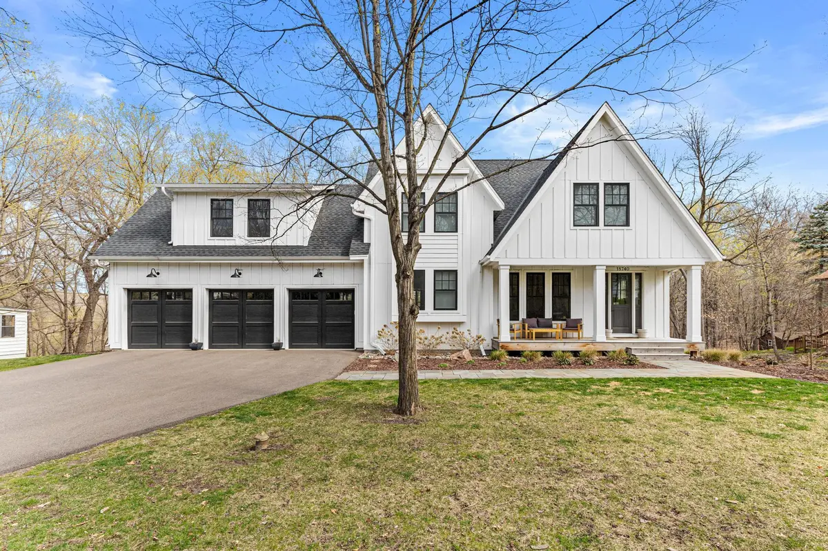 18740 Highland AVE, Deephaven, MN 55391