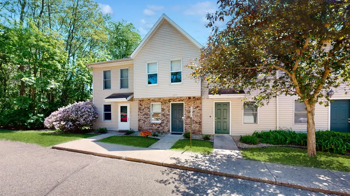 4183 Cj CIR SE, Prior Lake, MN 55372