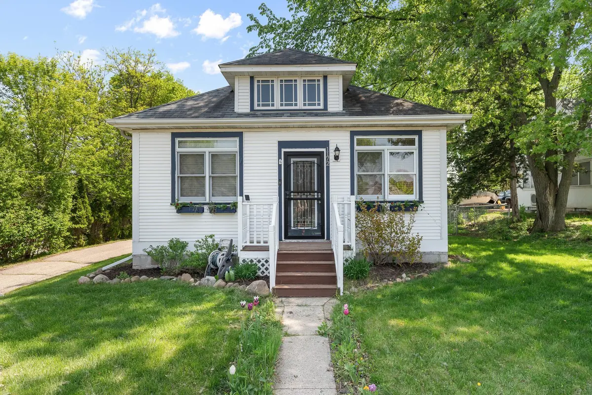 1172 Charlton ST, West Saint Paul, MN 55118