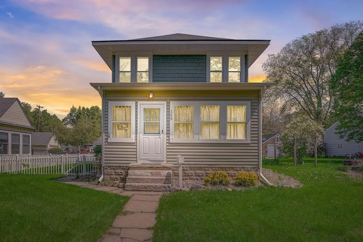 309 1st ST W, Jordan, MN 55352