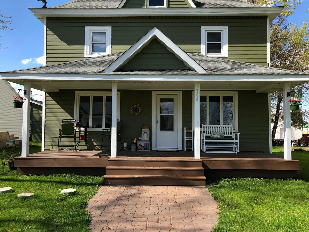 308 1st ST S, Nerstrand, MN 55053