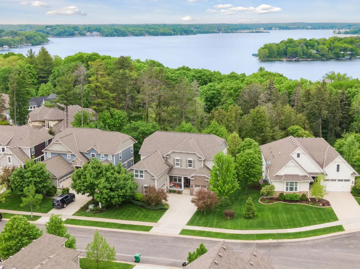 5460 Yellowstone TRL, Minnetrista, MN 55331