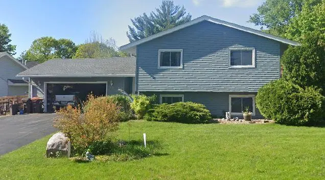 7931 Conroy WAY, Inver Grove Heights, MN 55076