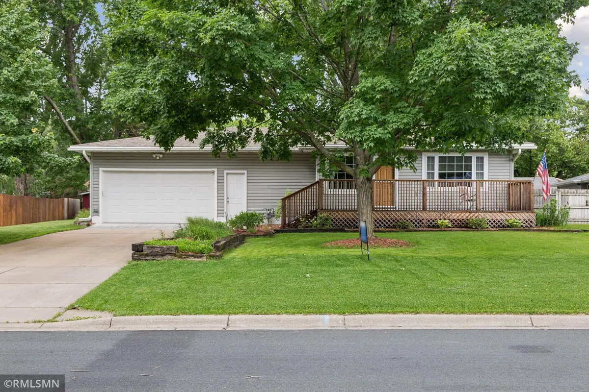 225 Baldwin DR, Circle Pines, MN 55014