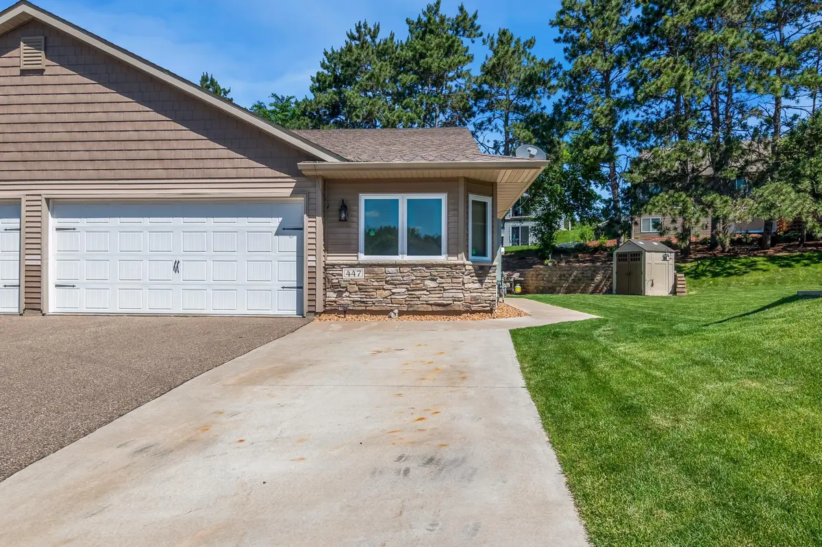 447 White Pine LN, Somerset, WI 54025