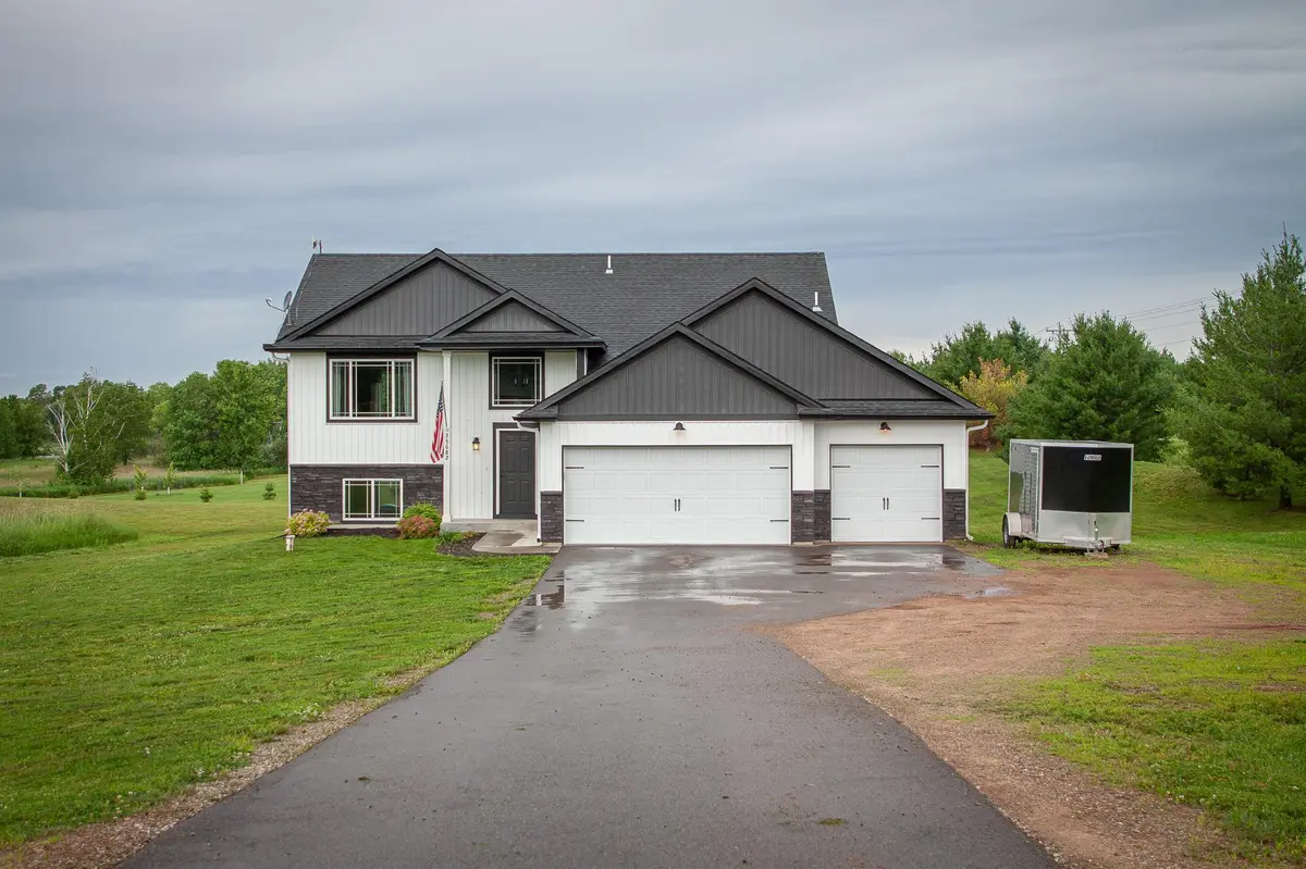 35682 London ST NE, Cambridge, MN 55008