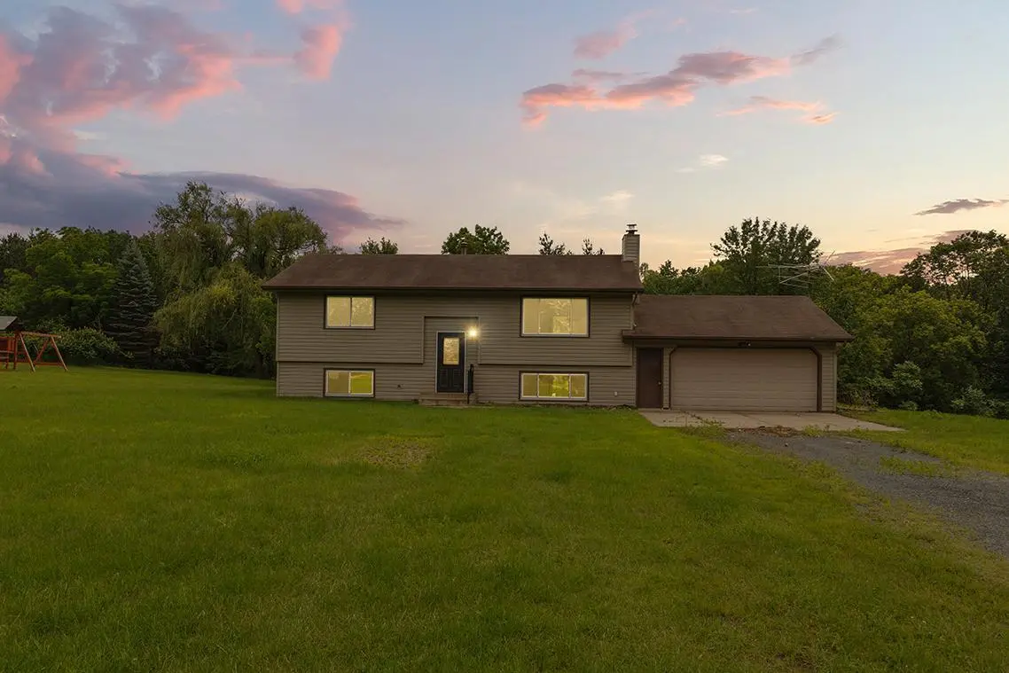 38995 Oriole AVE, Amador Twp, MN 55056