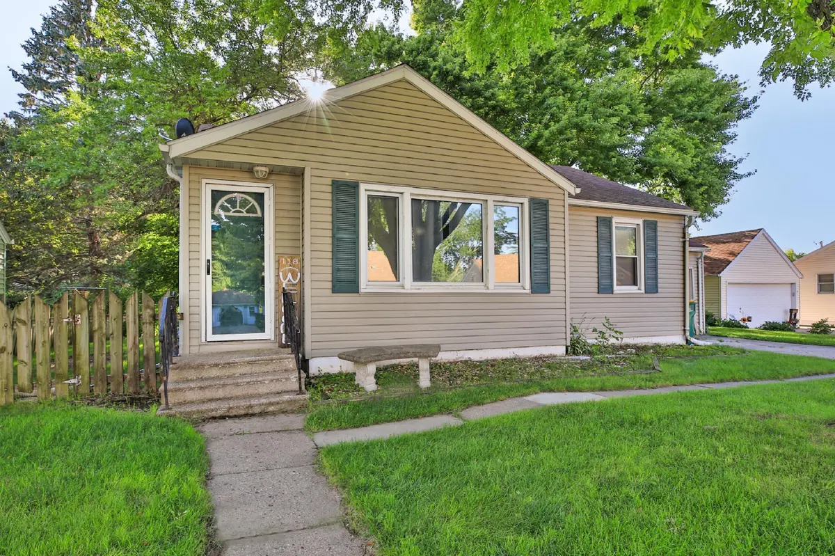 118 Mcarthur DR, Albert Lea, MN 56007