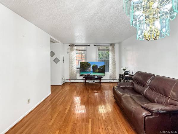 1895 Vyse AVE #A, Bronx, NY 10460