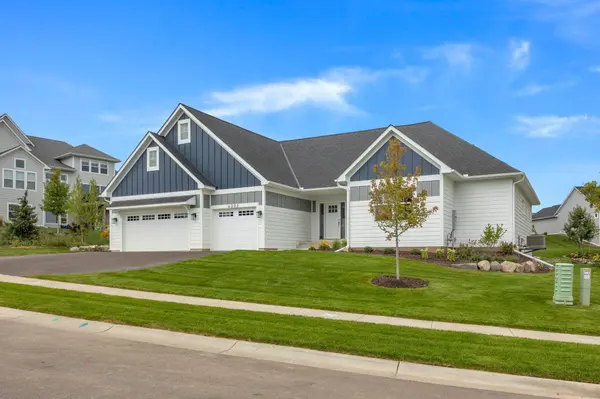 4302 Deere TRL, Chaska, MN 55318