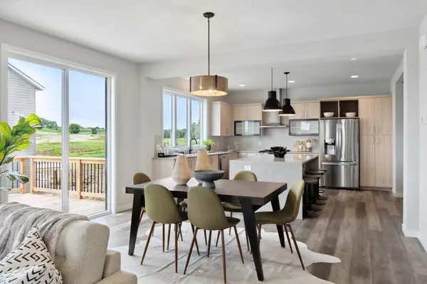 10145 Corral WAY, Victoria, MN 55386