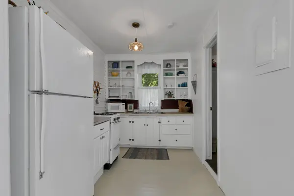 9861 103rd ST NW, Annandale, MN 55302
