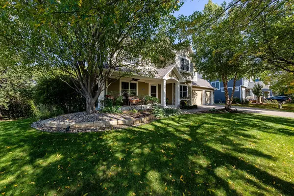 11352 Middleton TRL, Woodbury, MN 55129