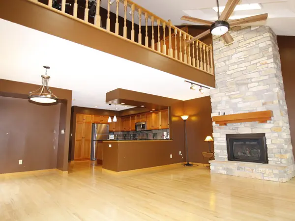 613 Hickory RD, Hudson, WI 54016