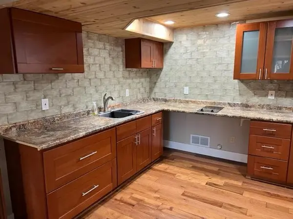 16080 Valley DR NW Andover, MN 55304