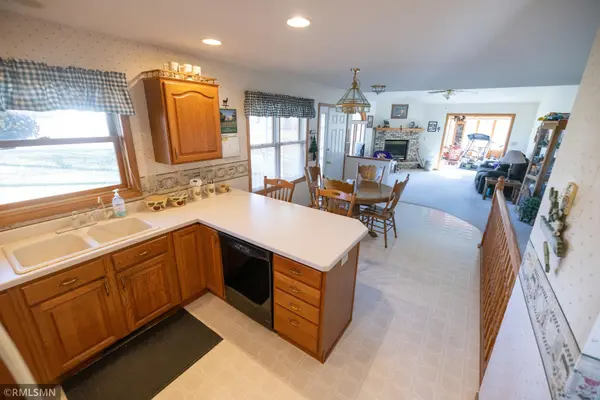 1422 7th ST N, Cannon Falls, MN 55009