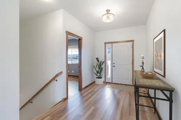 103 Winden WAY, Avon, MN 56310