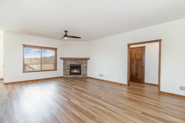 103 Winden WAY, Avon, MN 56310
