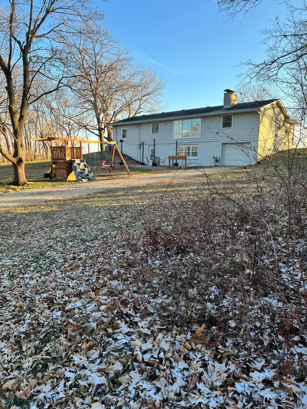 1817 S Shore DR, Albert Lea, MN 56007