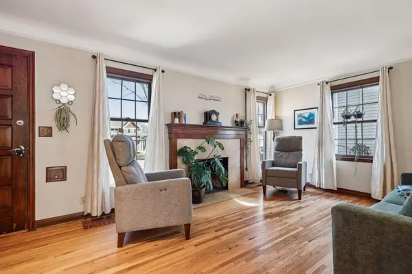 5524 Thomas AVE S Minneapolis, MN 55410