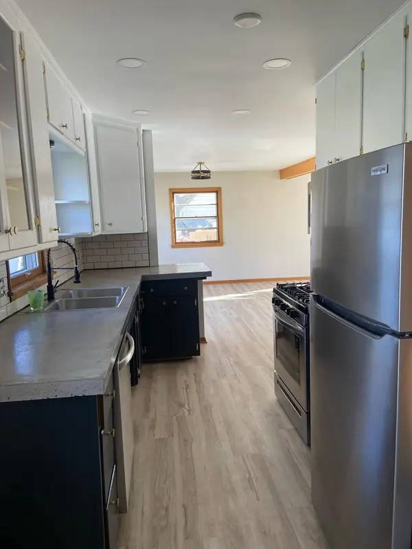 718 1st ST SE Faribault, MN 55021