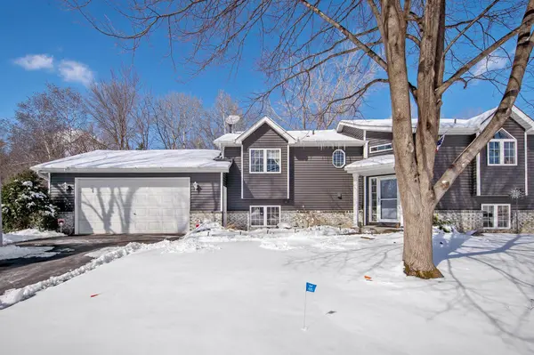 2115 63rd ST E, Inver Grove Heights, MN 55077