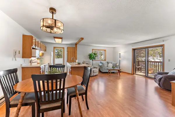6655 Buckley CIR #310, Inver Grove Heights, MN 55076