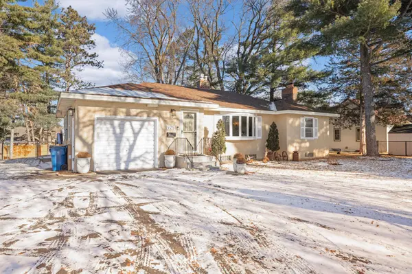 925 Mississippi ST NE, Fridley, MN 55432