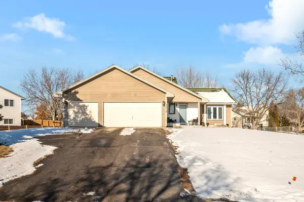 3313 131st LN NW, Coon Rapids, MN 55448