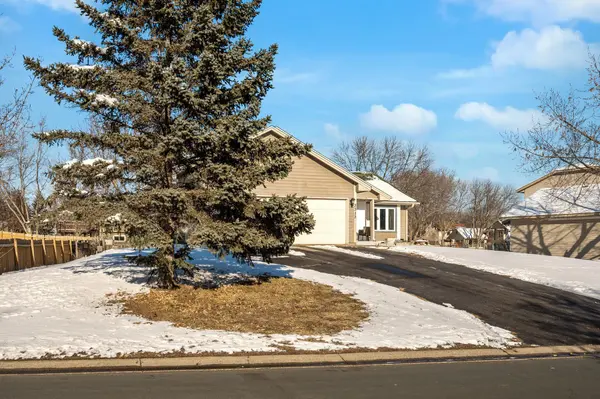 3313 131st LN NW, Coon Rapids, MN 55448