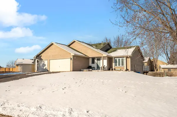 3313 131st LN NW, Coon Rapids, MN 55448