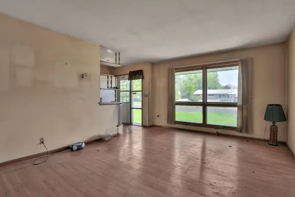 3213 63rd AVE N, Brooklyn Center, MN 55429