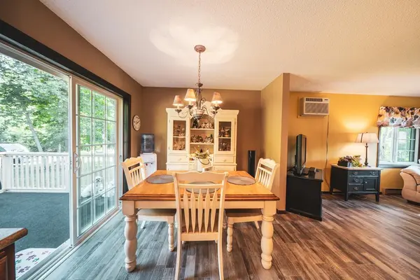1054 Villa LN, Detroit Lakes, MN 56501