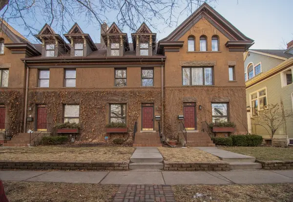 572 Dayton AVE,  Saint Paul,  MN 55102