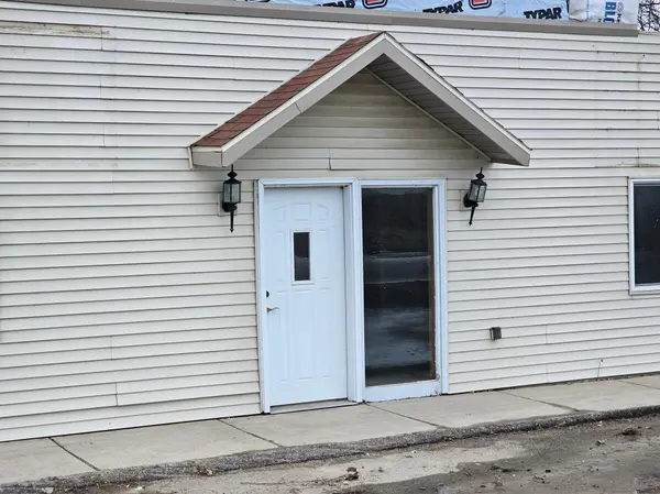 4078 71 HWY NE, Willmar, MN 56201