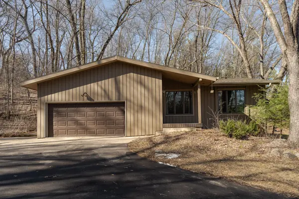 1908 Mayowood RD SW, Rochester, MN 55902