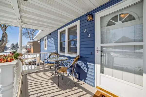 813 Brooks St W, Arlington, MN 55307