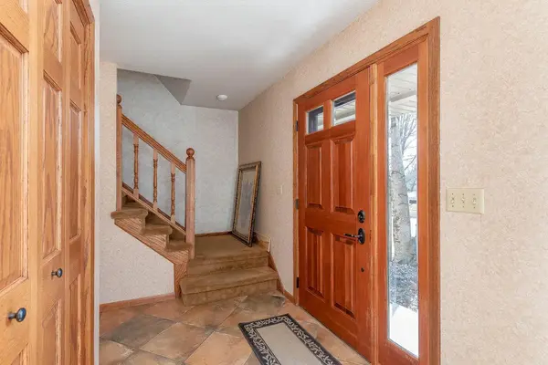 25 Flicka CT, Mankato, MN 56001