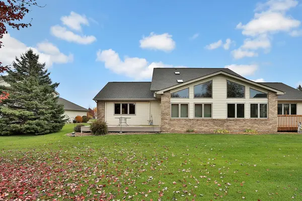 13050 Mulligan CT, Lindstrom, MN 55045