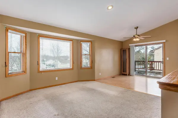 109 S Meadow LN, Roberts, WI 54023