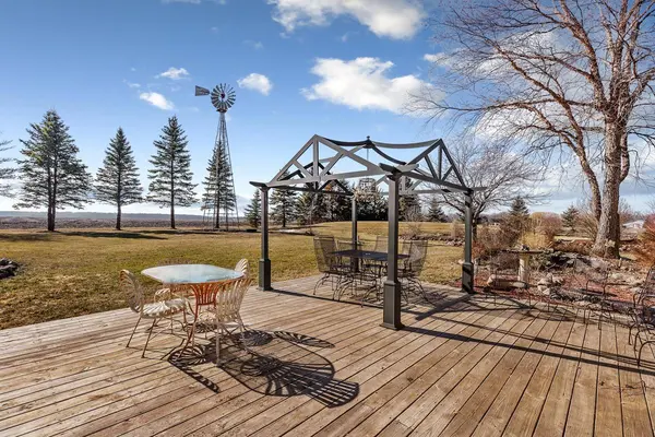 56587 200th ST, Mankato Twp, MN 56001