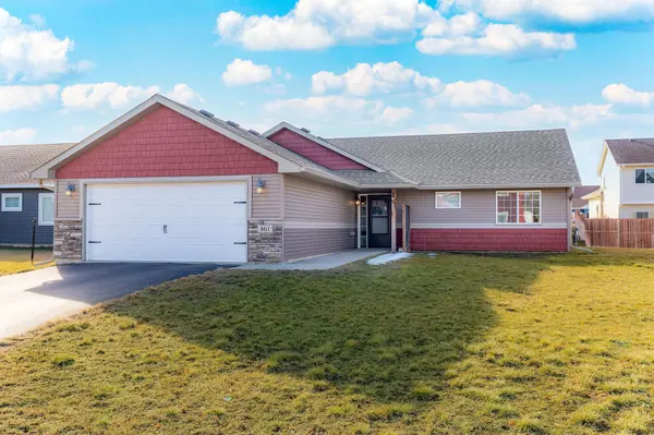 461 Charles LN, Somerset, WI 54025